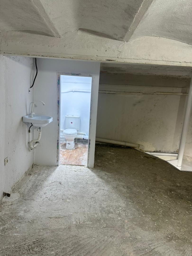 Alger&nbsp;Sidi Mhamed&nbsp;Location&nbsp;Surfaces&nbsp;Local commercial